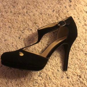 Black Closed Toe Heel